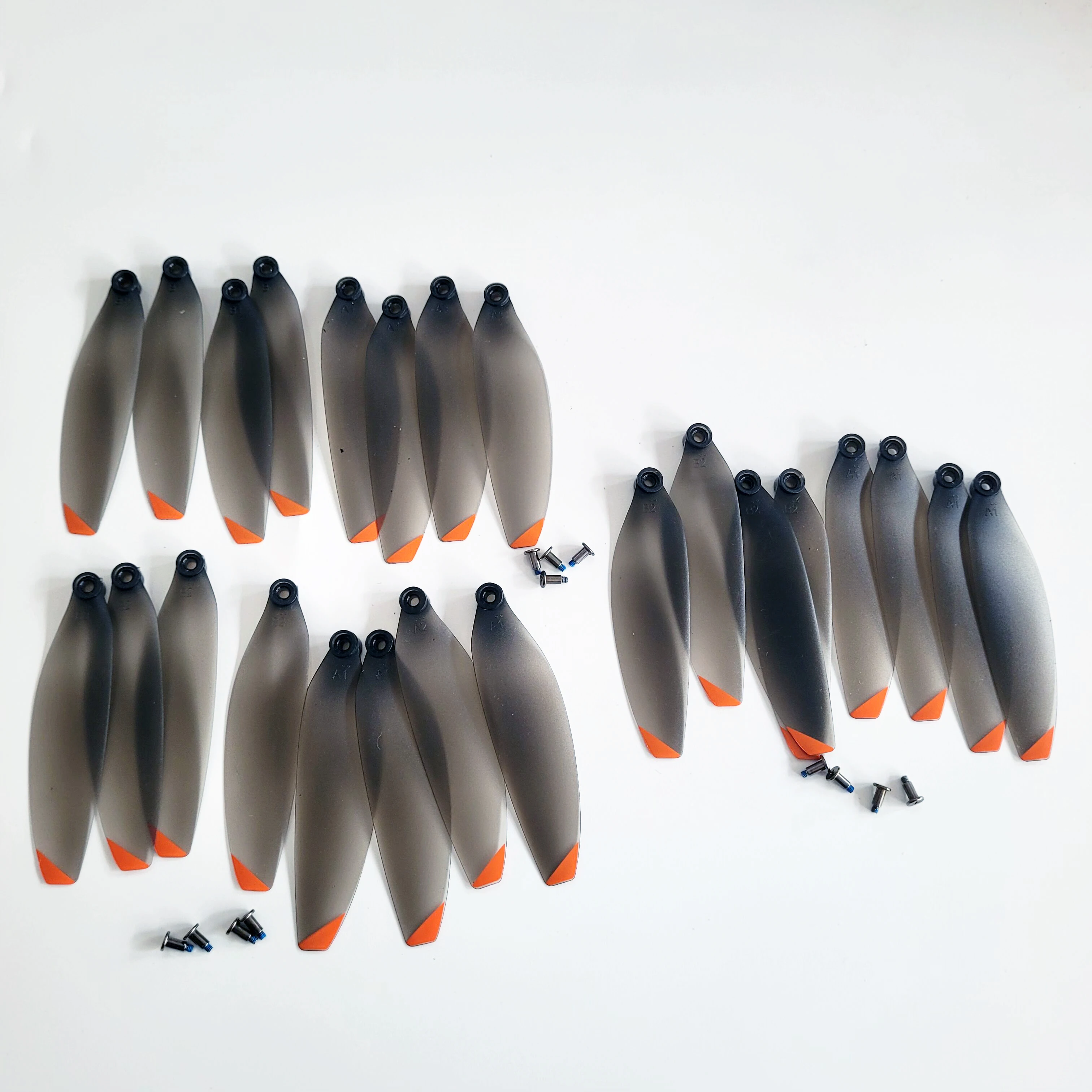 

24PCS RC106 MAX RC106PRO RG106 Original Propeller Blade Spare Part CW CCW Wing Maple Leaf for GPS Drone RG106 Accessory