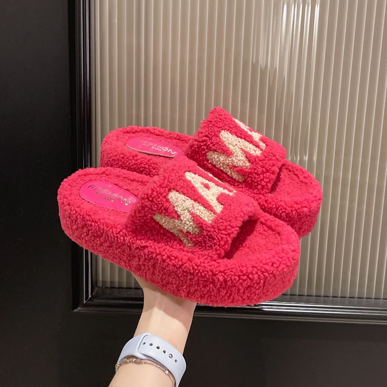 Women Thicken Plush Fur Slippers 2024 Winter Slip on Chunky Platform Loafers Mules Woman Thick Bottom Cotton Slippers Flip Flops