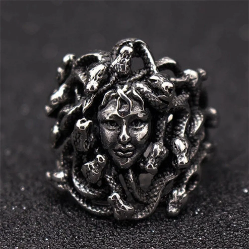 Simple, Unique and Versatile Ancient Greek Mythology Medusa Ring for Men and Women, Colorful Gothic Snake-haired Gorgon Ring