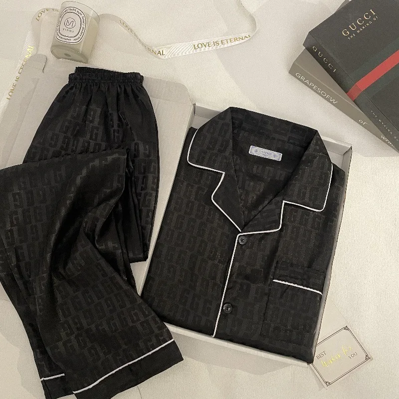 Men's Ice Silk Pajamas Long Sleeve pijamas de hombre Thin Imitation Silk Four Seasons Loungewear 2025 New