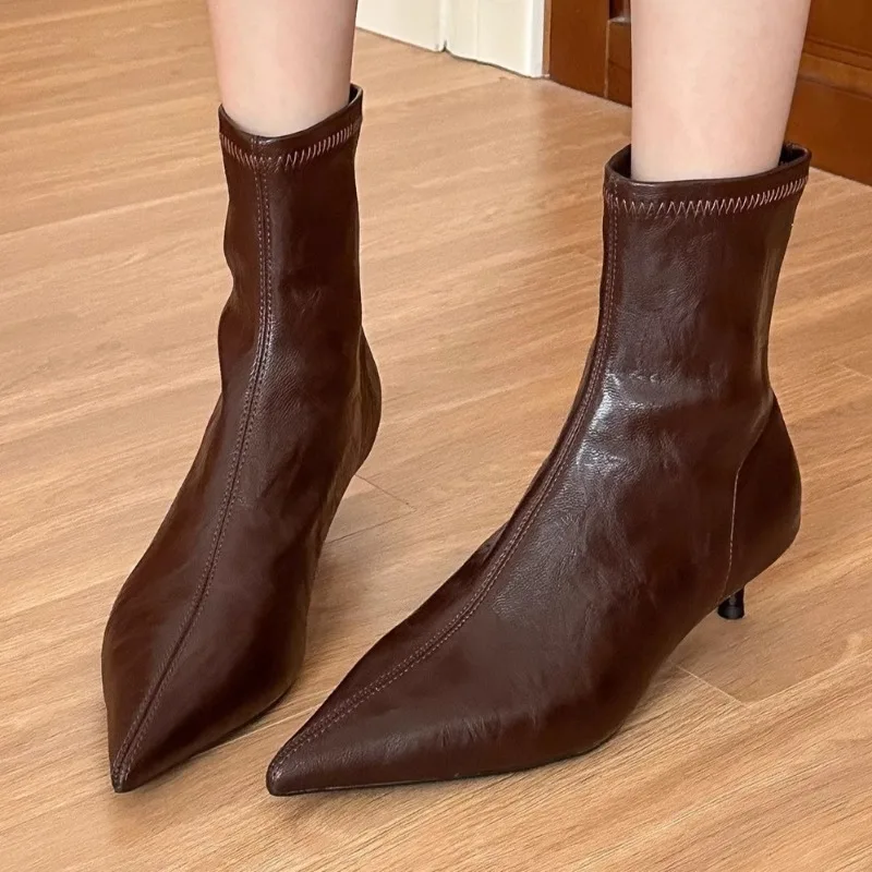2025 New Pointed Toe Ankle Boots Fashion Mid Heels Sexy Shoes Designer Elegant Winter Short Boots Classical Party Pumps Zapatos