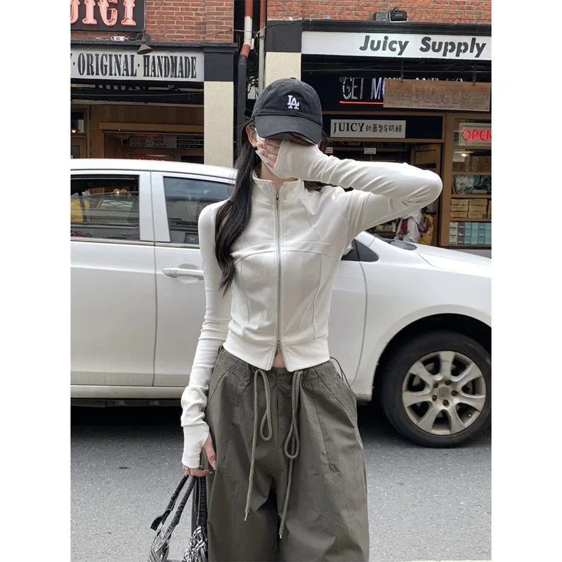 Fish Bone Zipper Long-sleeved Cardigan T-shirt Jacket Women's Early Autumn Solid Color Slim-fitting Short German Velvet Top