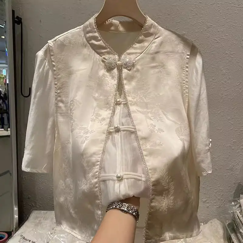 

New Chinese Sle ort Sve Embroidered Button up irt plus Size 300 Pou Breathable Summer Casual Loose Fit Men's irt