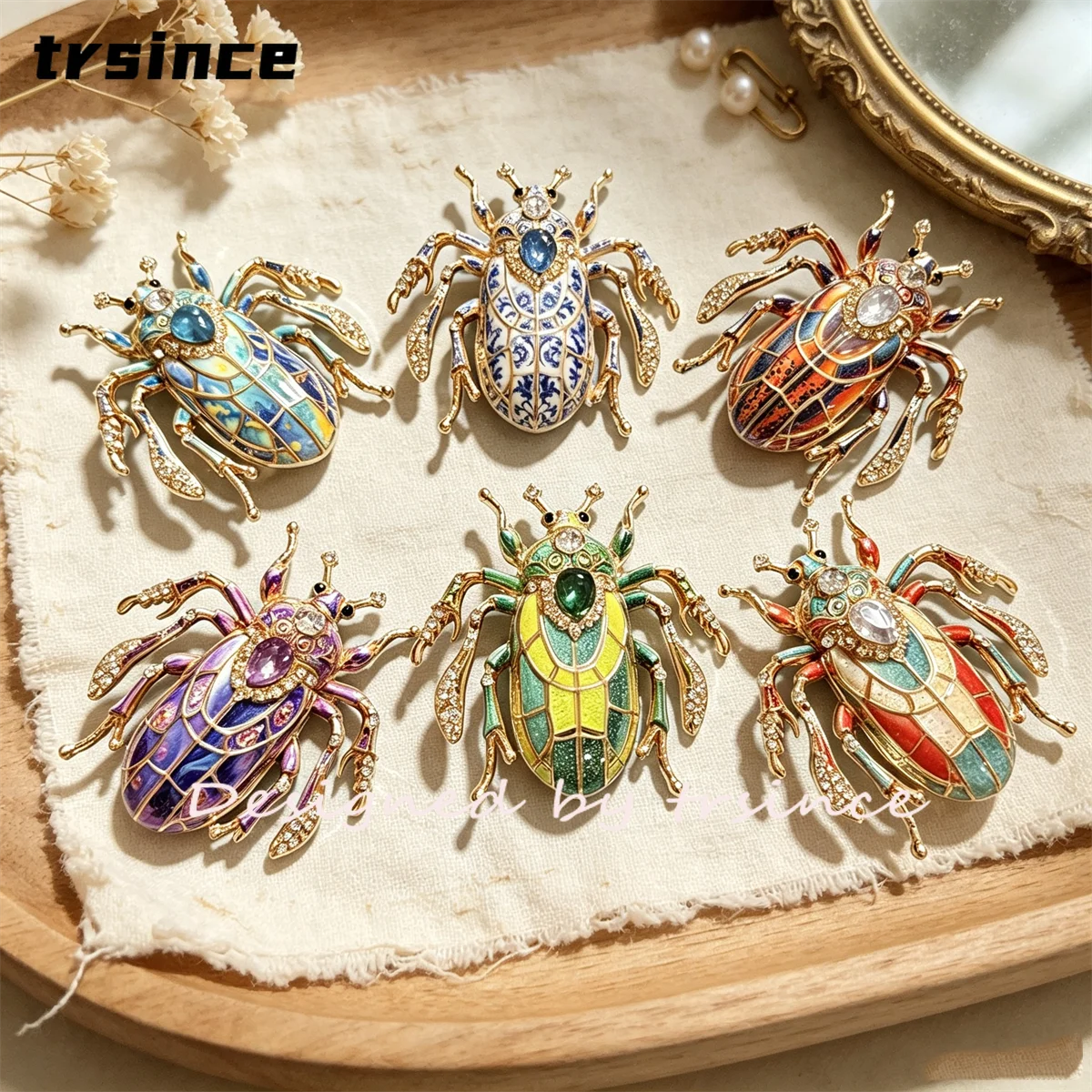 Luxury Crystal Scarab Beetle Brooch  Insect Bug Pins Vintage Rhinestone Lapel Brooches Women Fashion Dress Suit Accessories