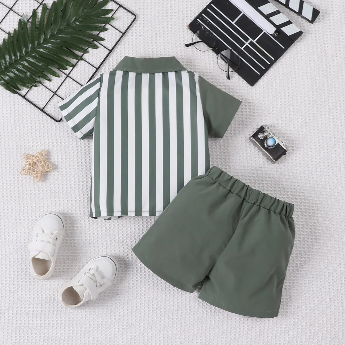 2-Piece Baby Boy Fashion Casual Solid Color Block Vertical Stripes Woven Fabric Short Sleeve Shirt Top And Shorts Set Summer
