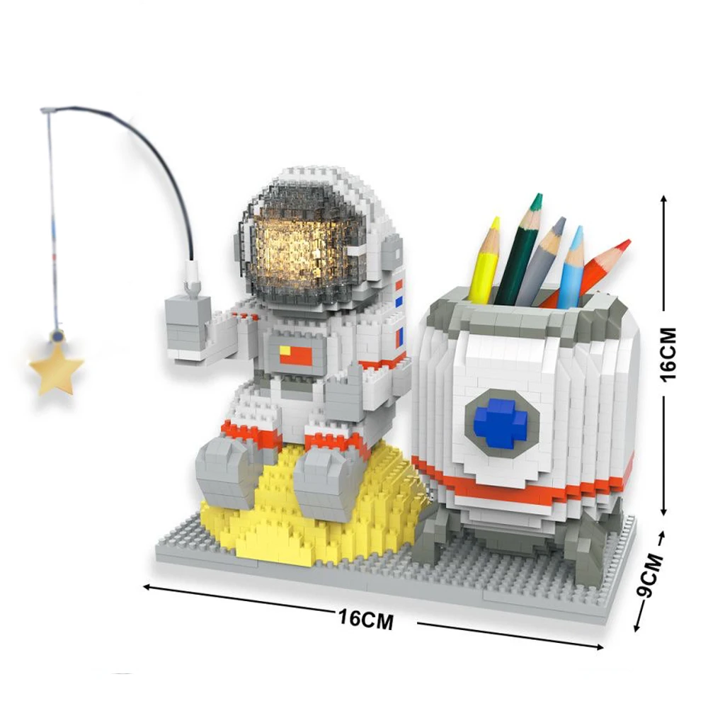 Knew construit lumineux astronaute lune Micro brique blocs de construction ensemble jouets éducatifs lumière LED technologie briques pour adultes