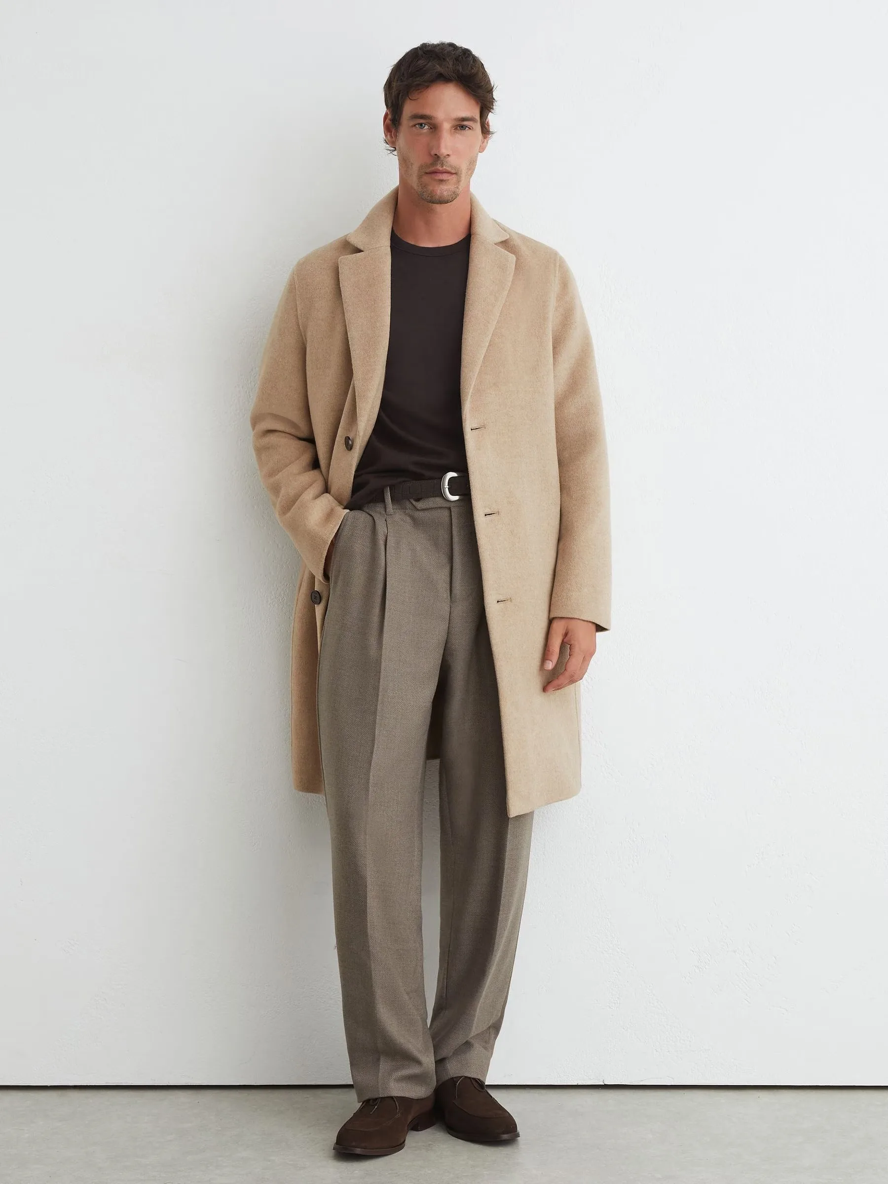 Classic Oatmeal Wool Blend Overcoat with Notch Lapel and Single Breasted Front Men Autumn Long Coat Customized E26117