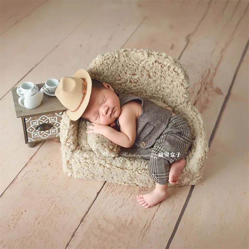 Newborn Photography Props MINI Sofa Chair Full Moon Baby Shooting Sofa Baby Taking Pictures Soft Small Seat Solid Color Sofa