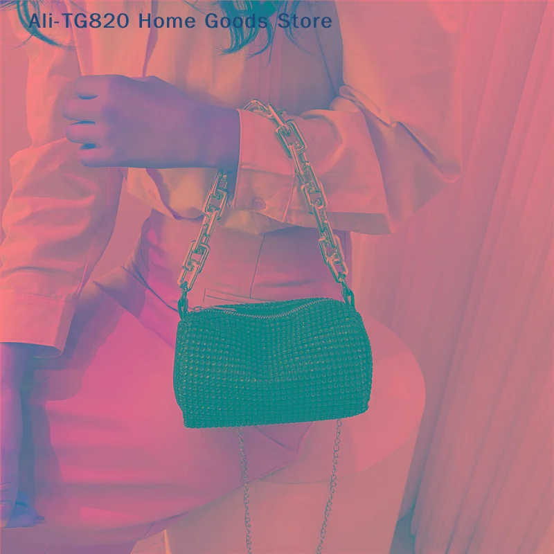 2022 Summer Trend Luxury Fashion Travel Shoulder Handbags Purses Bling Diamond Design Small Crossbody Messenger Bags for Women
