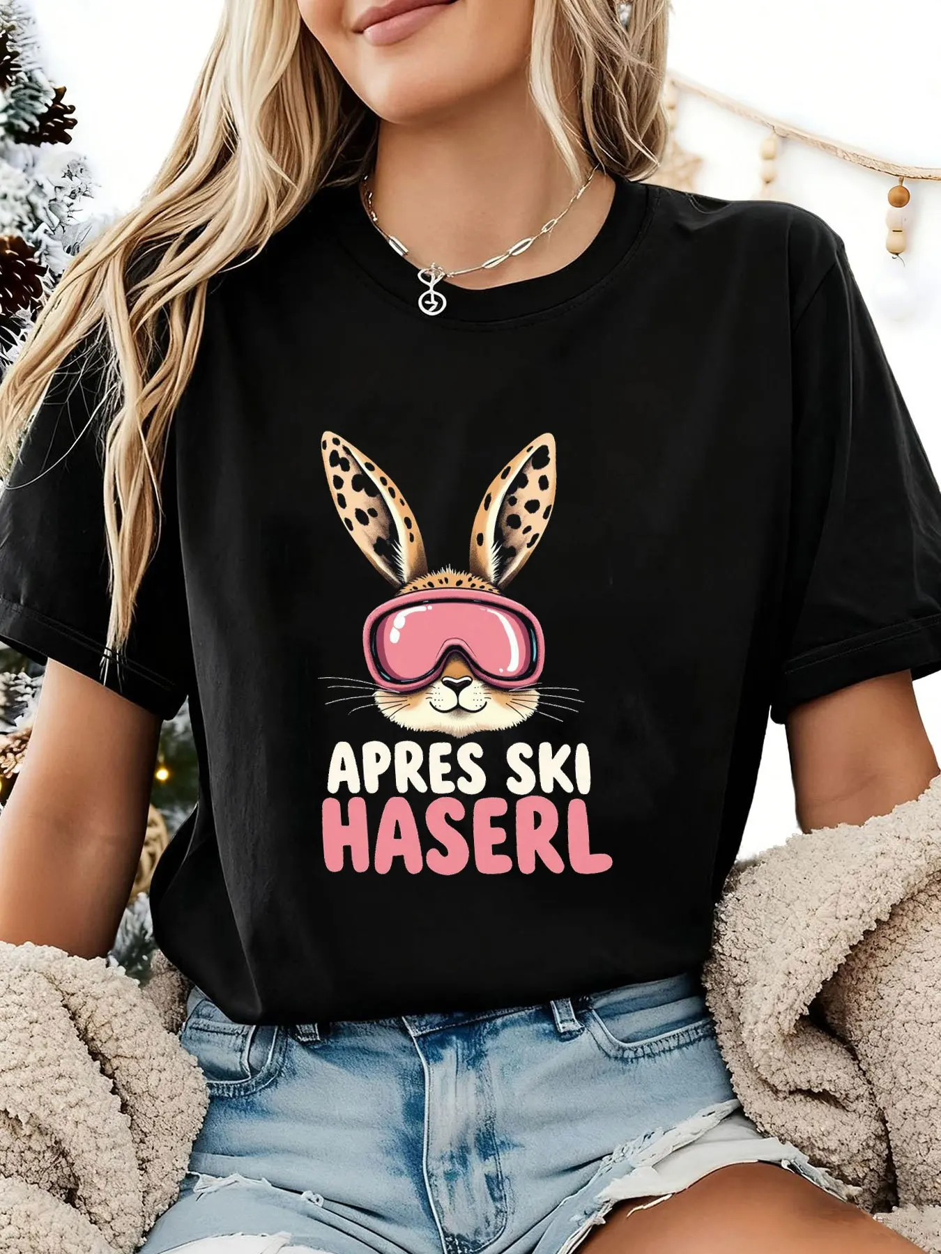 Women's Short Sleev…