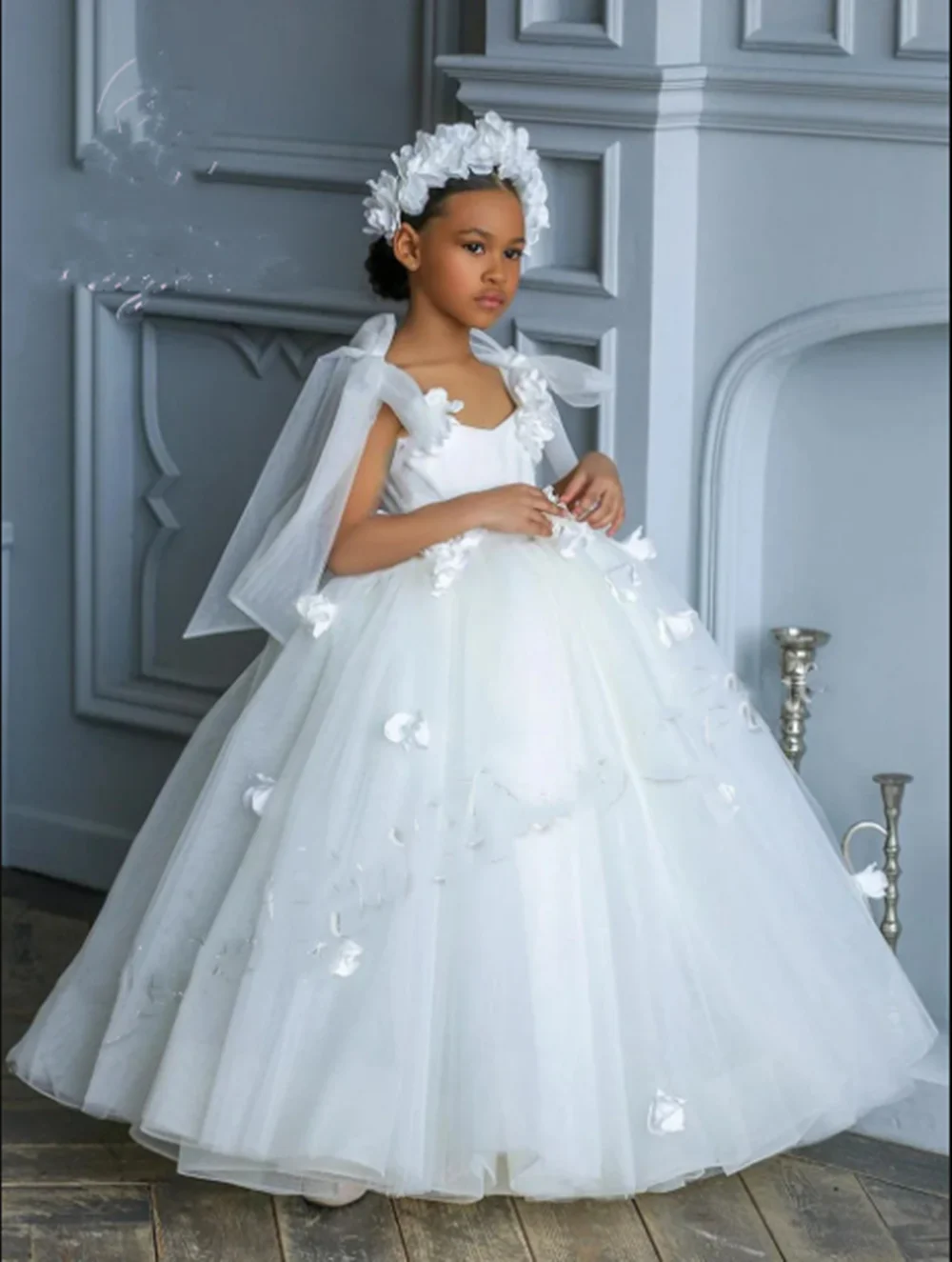 

Customized Ivory Flower Girl Dresses For Wedding Beaded Appliques With Bow Princess Birthday Party First Communion Gown