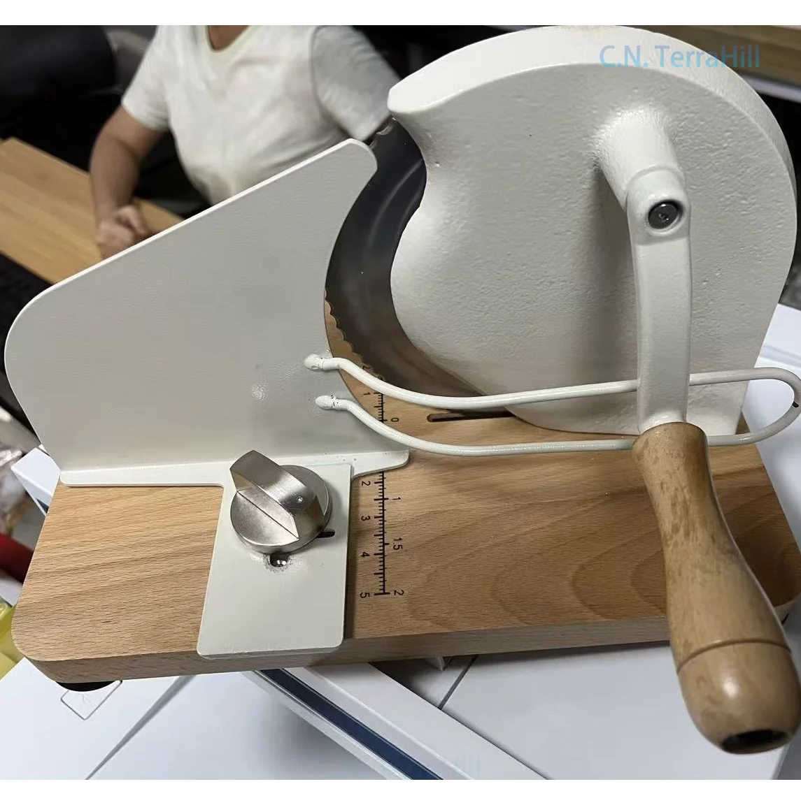Affettatrice Manuale per Pane, - Frozen Meat Slicer Manual recensione e prezzo