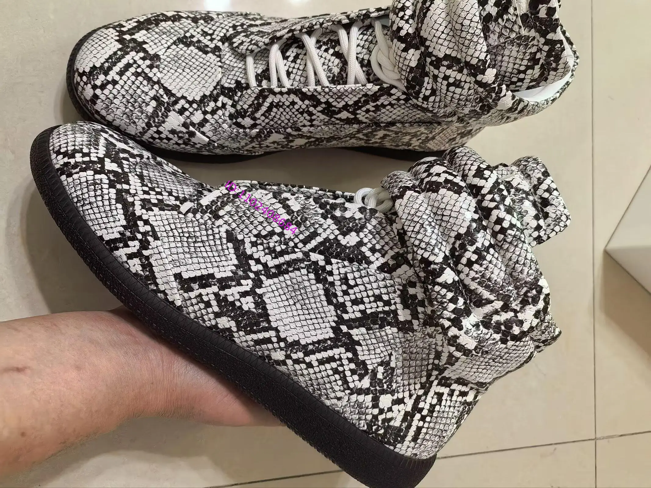 Men's Casual Leather High Top Lace Up Shoes Flats Street Fashion Hook&loop High Top Male Trainers High Top Lace Up Sneakers