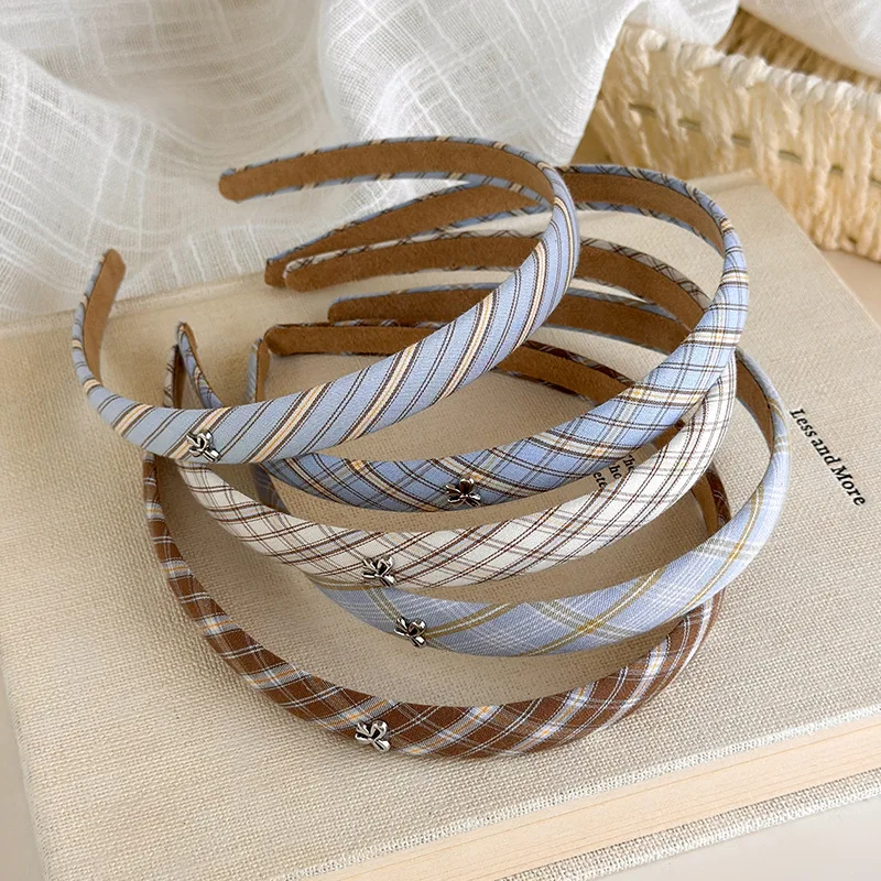 Soft Blue Argyle Pattern Thin Headband Preppy Bow Design Flat Hair Clasp Versatile for School Office