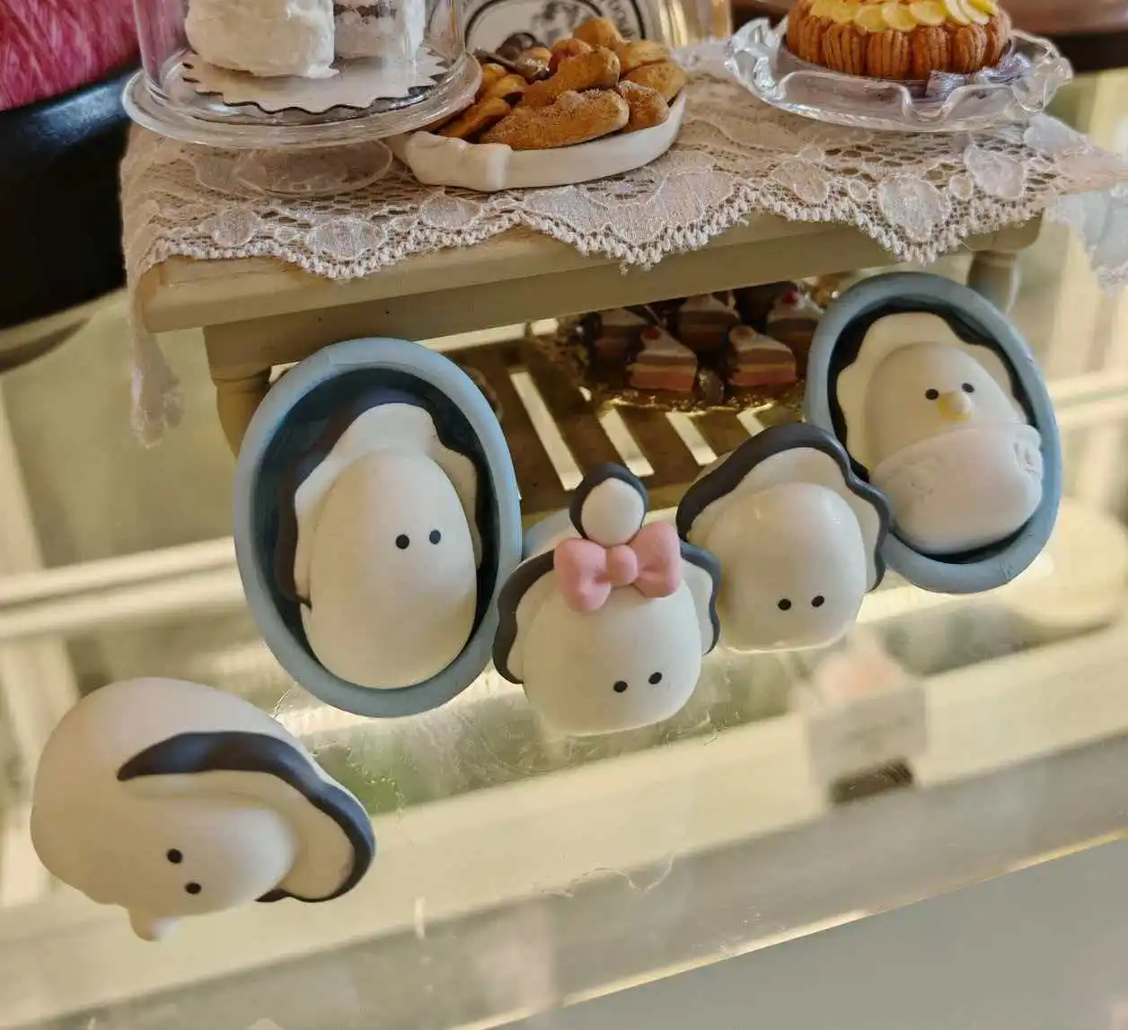 

New Products In Stock Cute Little Eyes Young Oysters Blind Boxes Figurines Desktop Ornaments Holiday Surprise Gifts For Fans