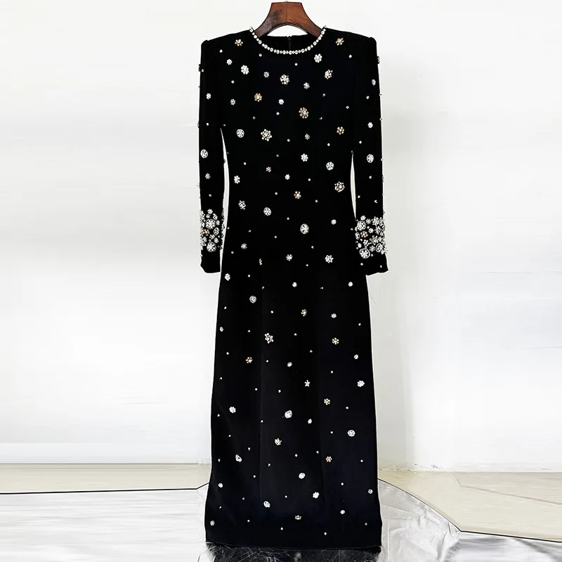 

2025 New Autumn and Winter Round Neck Fashion Beaded Diamond Slim Long Dress Dress Long Skirt Women Clothing