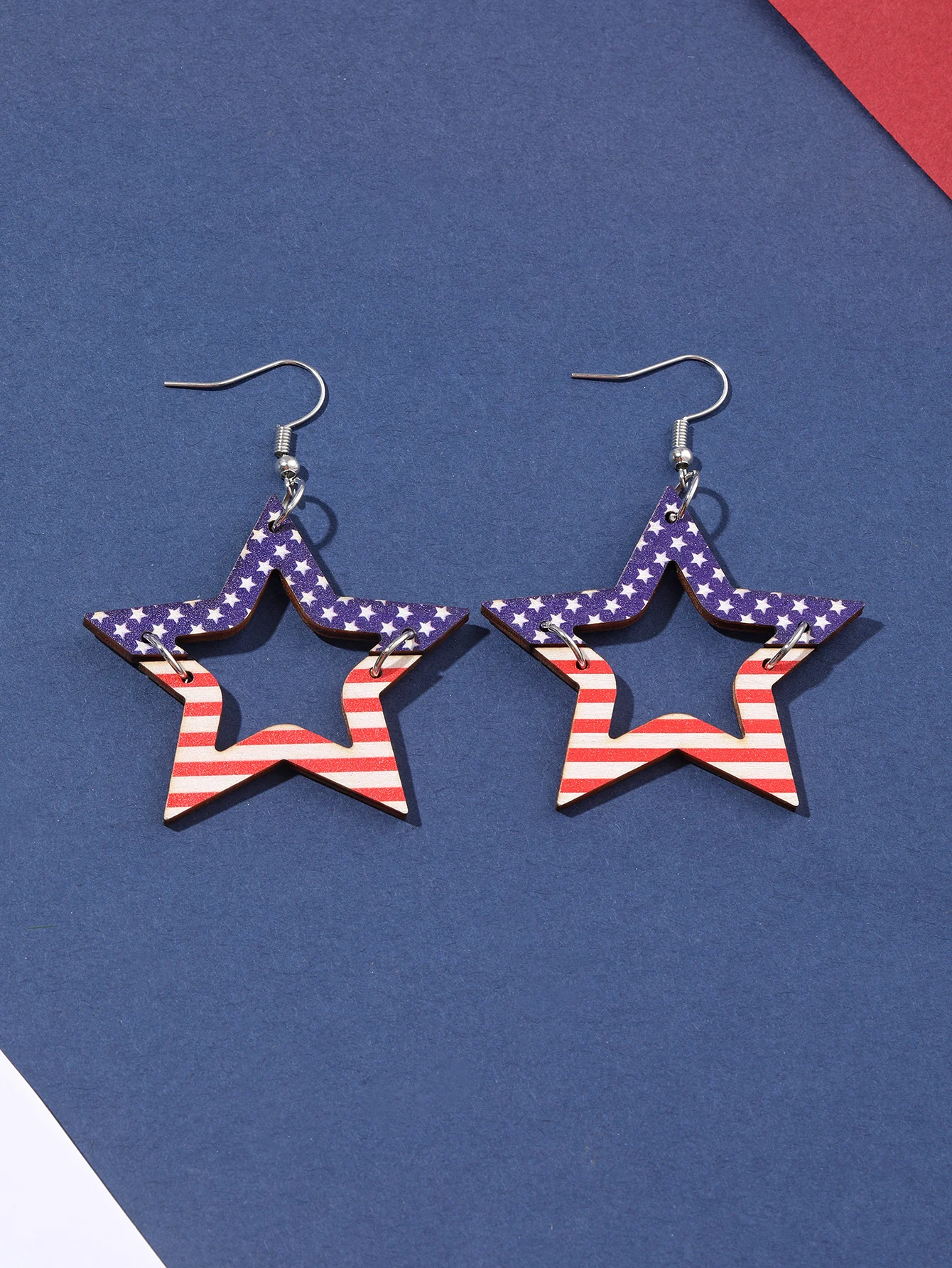 1Pair Wooden American Flag Colors Star/LOVE Letter/Rooster Shape Drop Earrings for Women 250th Anniversary Independence Day