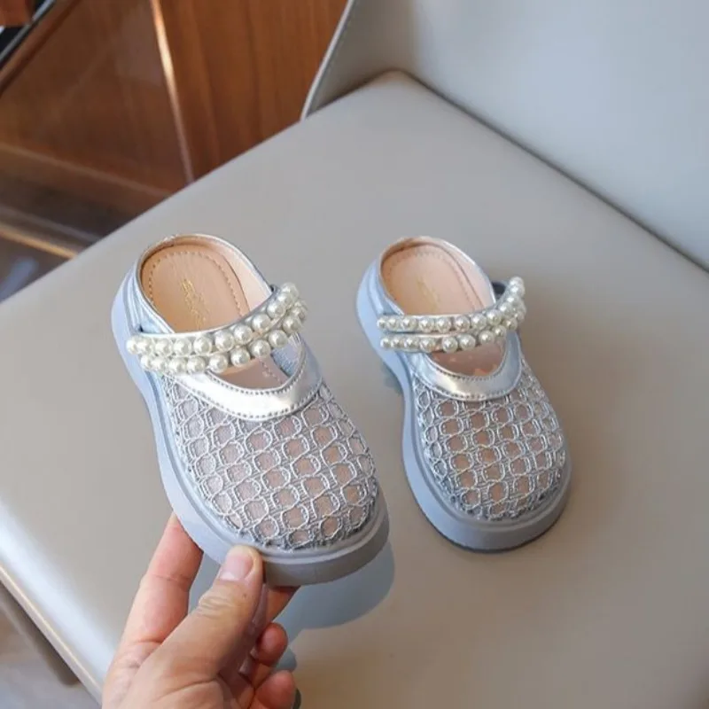 2026 Summer New Girls Pearl Bow Mesh Closed-Toe Slippers Outdoor Casual