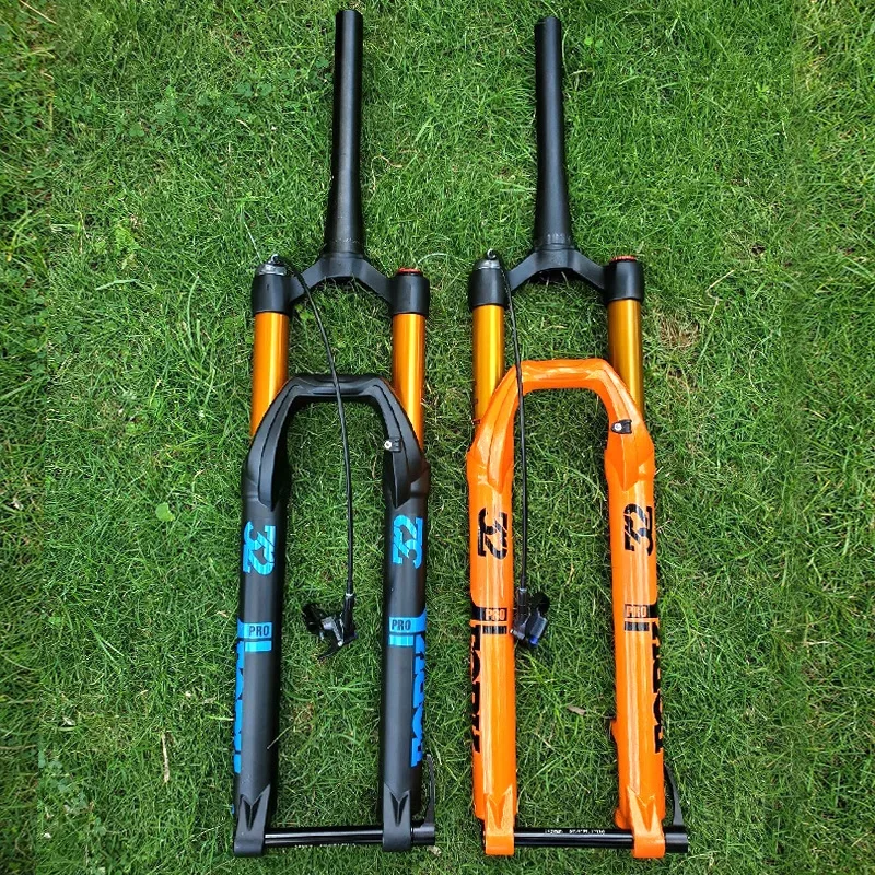 Mountain bike barrel axle fork 27.5 29 inch magnesium alloy damping lock spinal canal air fork one piece dropshipping