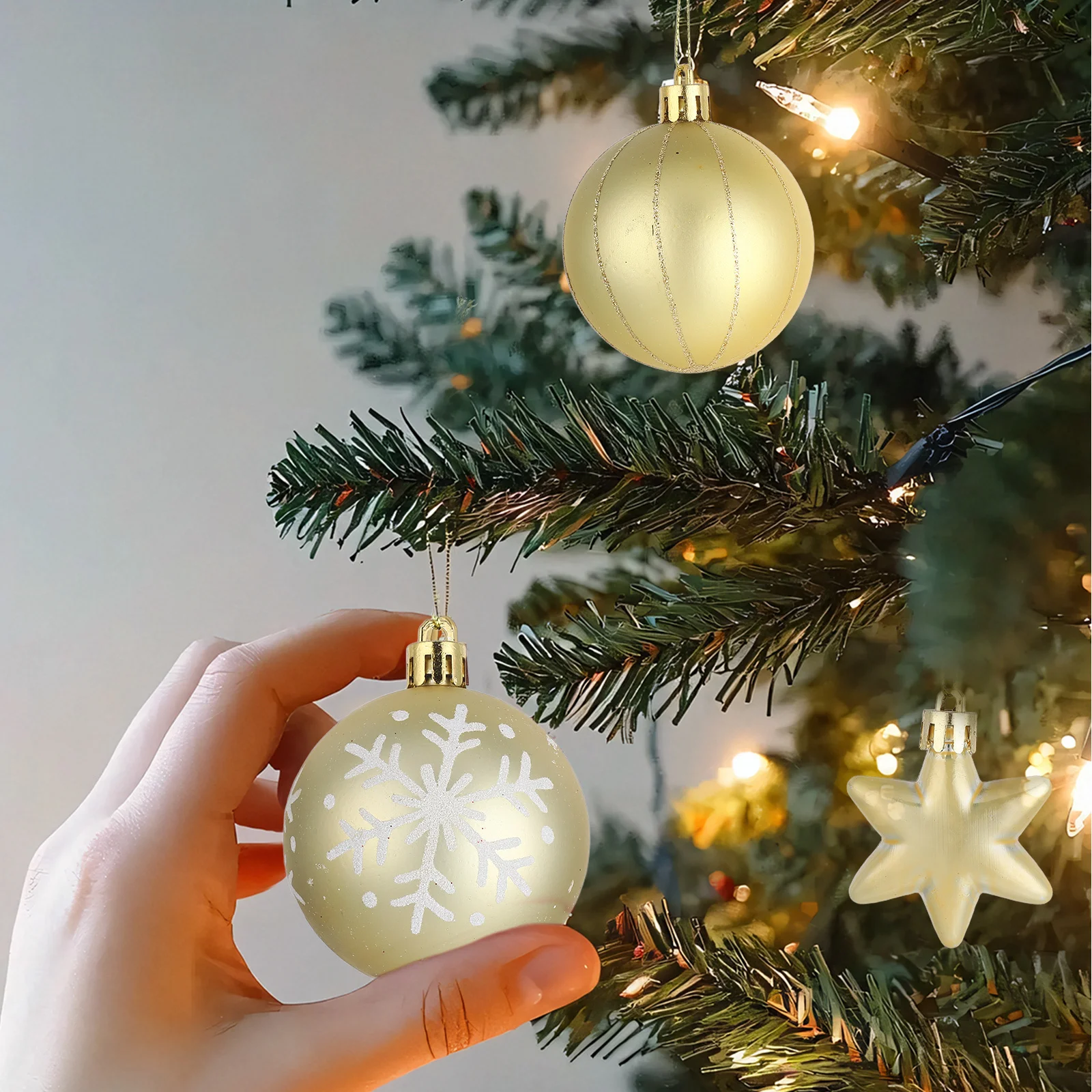 

42Pcs Christmas Ball Ornaments Xmas Tree Hanging Decor Xmas Party Pendant Christmas Tree Hanging Ball Decorations