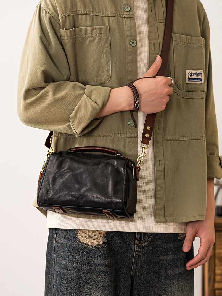 simple luxury vegetable tanned cowhide men's black shoulder bag Fashion handmade genuine leather pleated teens crossbody bag