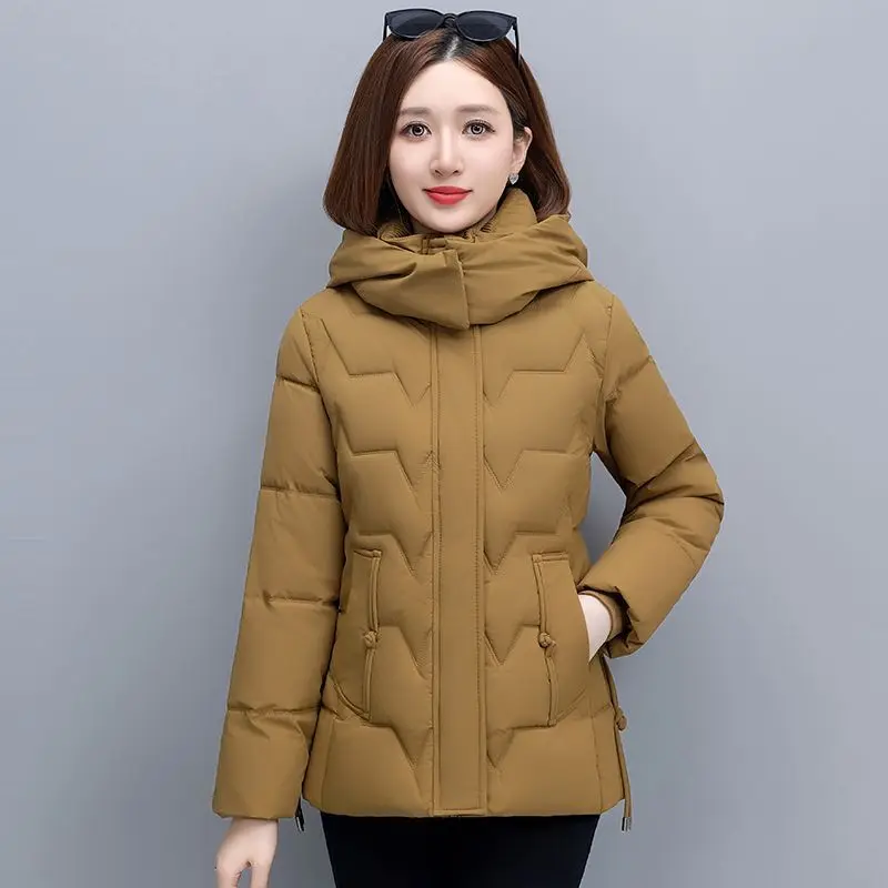 New Winter Parkas Women Short Stand Collar Down Padded Jacket Fashion Thick Warm Cotton Clothes Female Mom Loose Outerwear T598