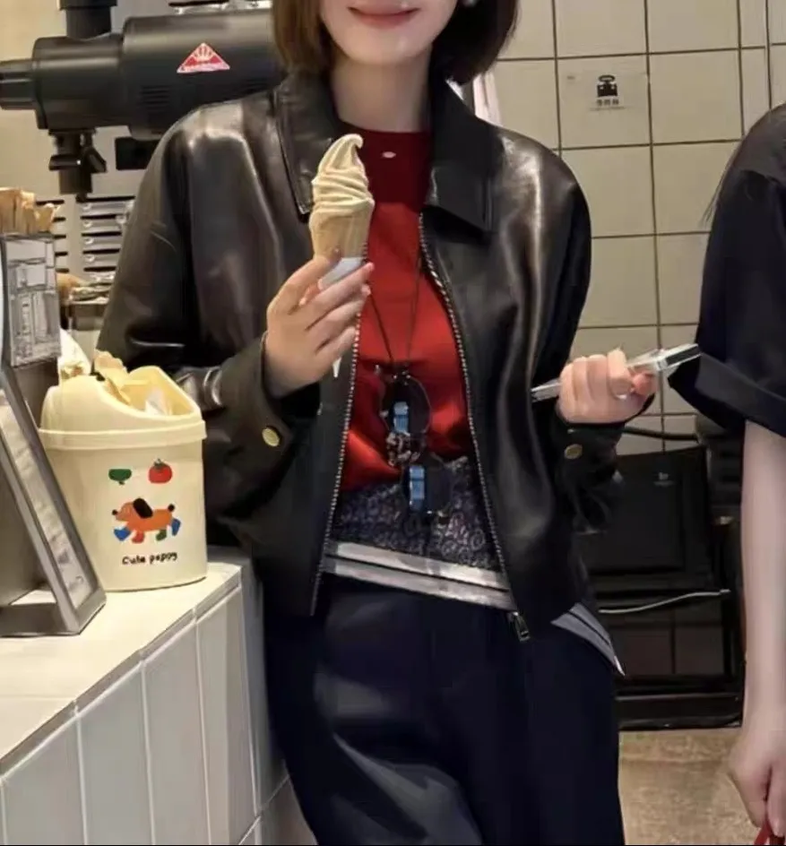 

Модная универсальная кожаная куртка на молнии для женщин, для повседневной носки, с эффектом высокого класса, осенне-летняя новинка, с воротником-стойкой