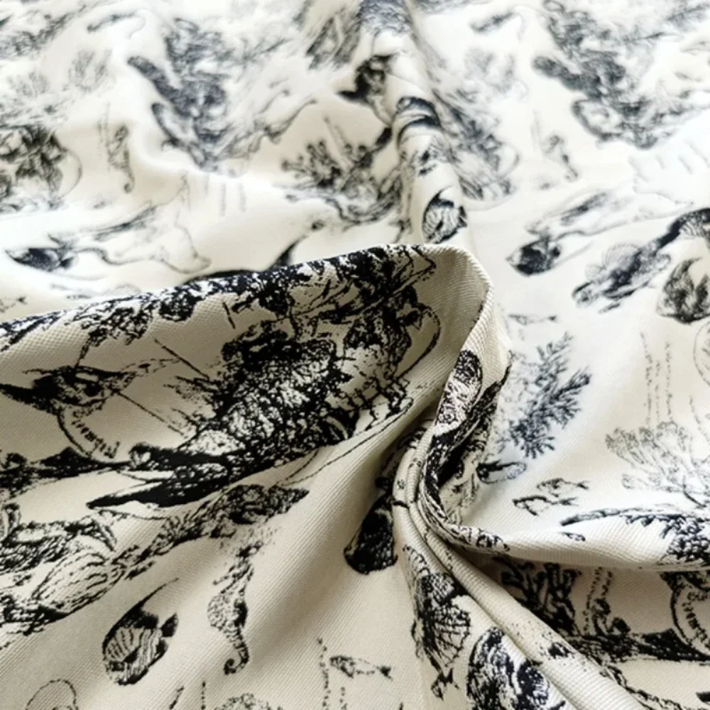 

Ткань жаккардовая с окрашенным в массе узором, брендовая, модный дизайн, весна-осень, для пошива ветровок, платьев, рукоделия, продается на метры