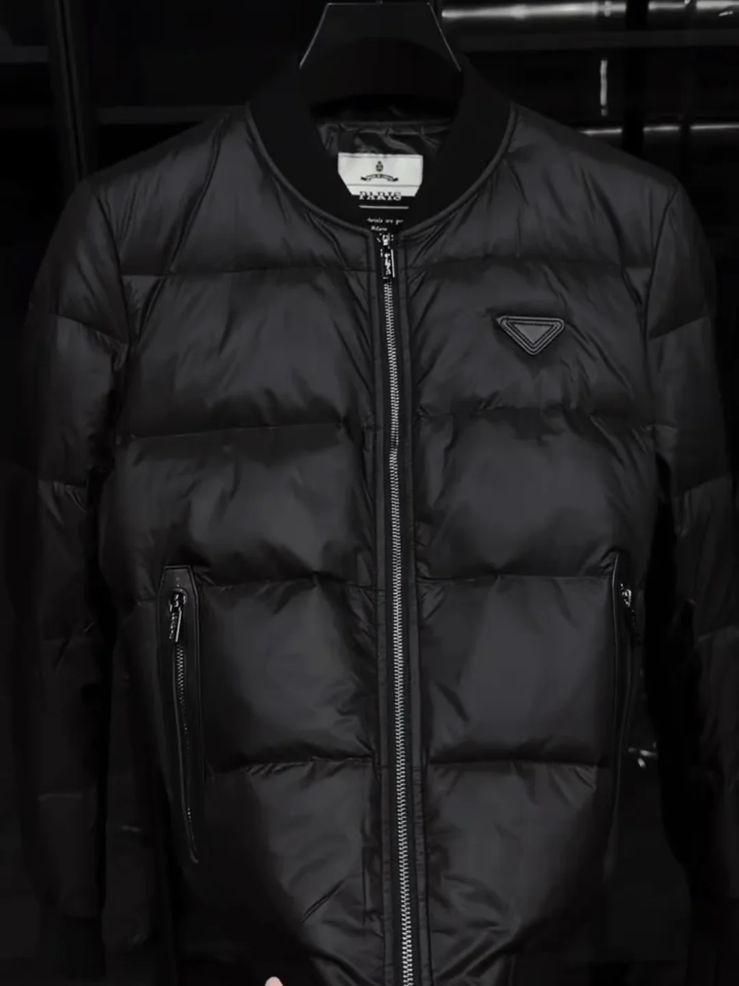 

Высококачественная мужская куртка-бомбер с воротником-стойкой, осенне-зимняя новинка, премиум-класс, стильный крой, молодежная мода