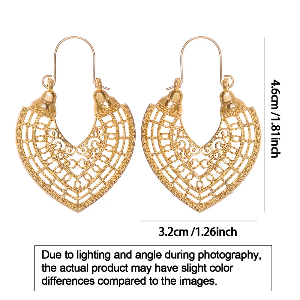Vintage Bohemia Retro Antique Palace Hollowed Engraving Charms Hanging Dangle Drop Earrings for Women Ladies Jewelry Accessories