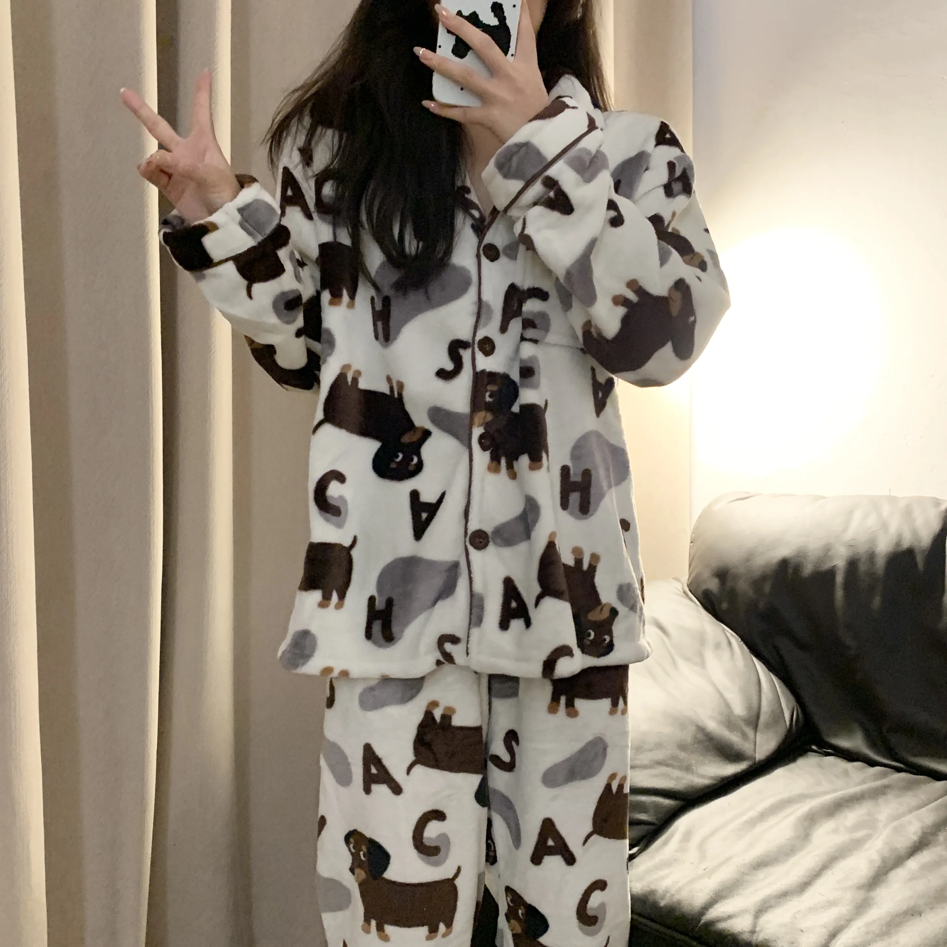 Fall Winter 2024 Women\'s Pajamas Cute Dachshund Print Fleece Thick Two Pieces Set Nightgown Lounge Teckel Long Sleeve Pants N901