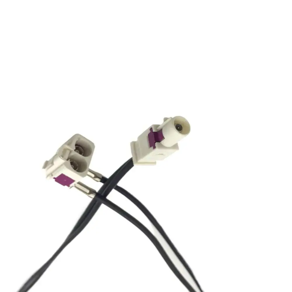1M Length 2-in-1 FM Radio Antenna Adapter Cable For VW RCD510  RNS315  RNS510  Dual Female to Single Male Radio Aerial Wire