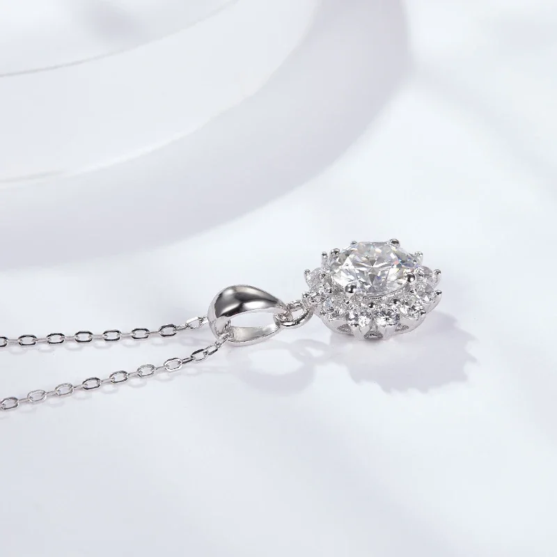 Sunflower Silver Pendant Moissanite Necklace For Women Silver Color Long Chain Sun Flower Jewelry Silver 925 Jewelry