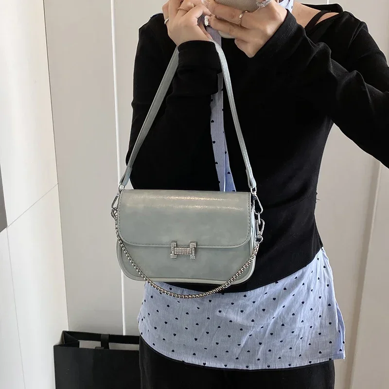 

Unique Paris Designer Tote Bag Elegant Crossbody Messenger Purse Vintage Leather Clutch With Luxury Letter Logo