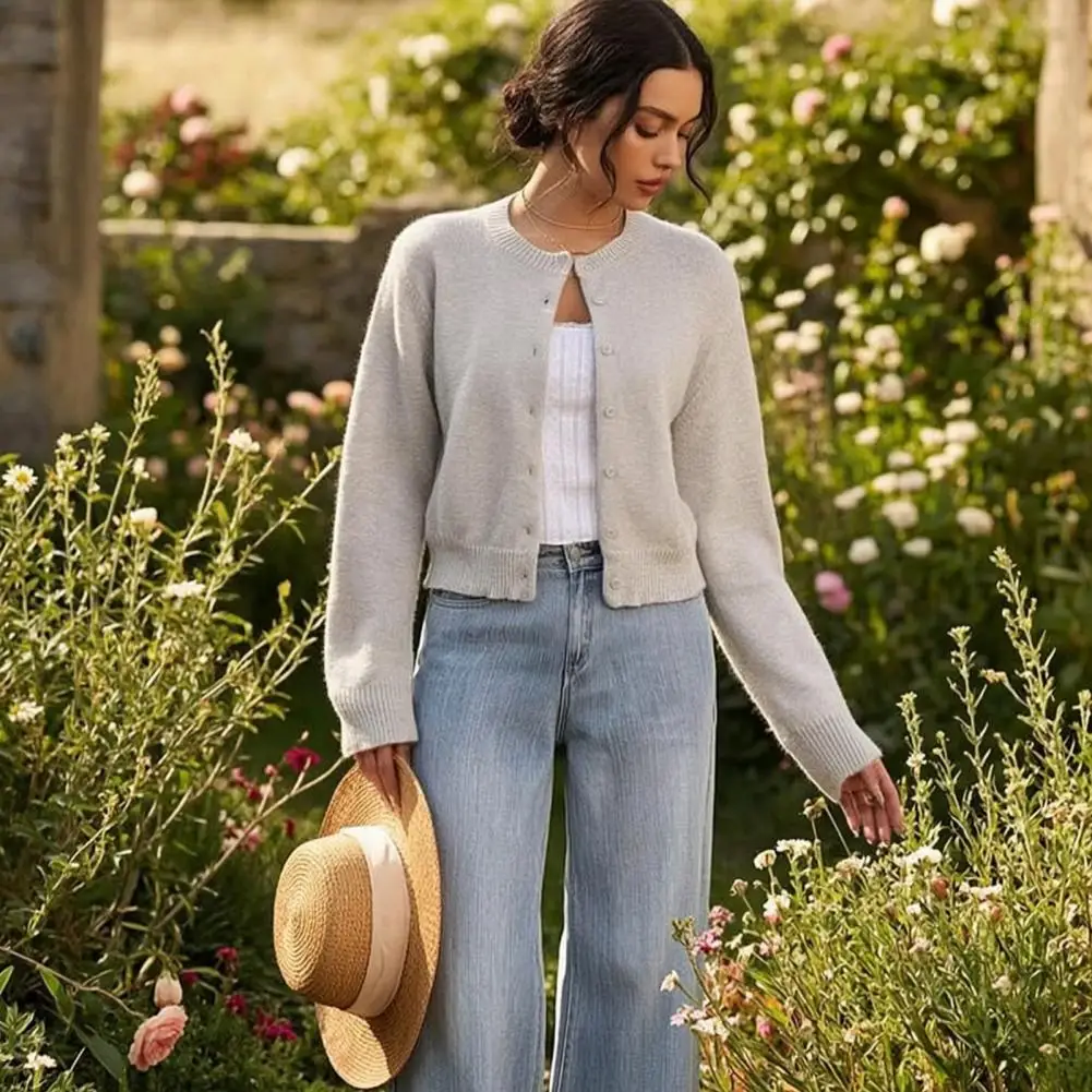 Women's button-down long-sleeved round neck cropped cardigan sweater knitted clothing