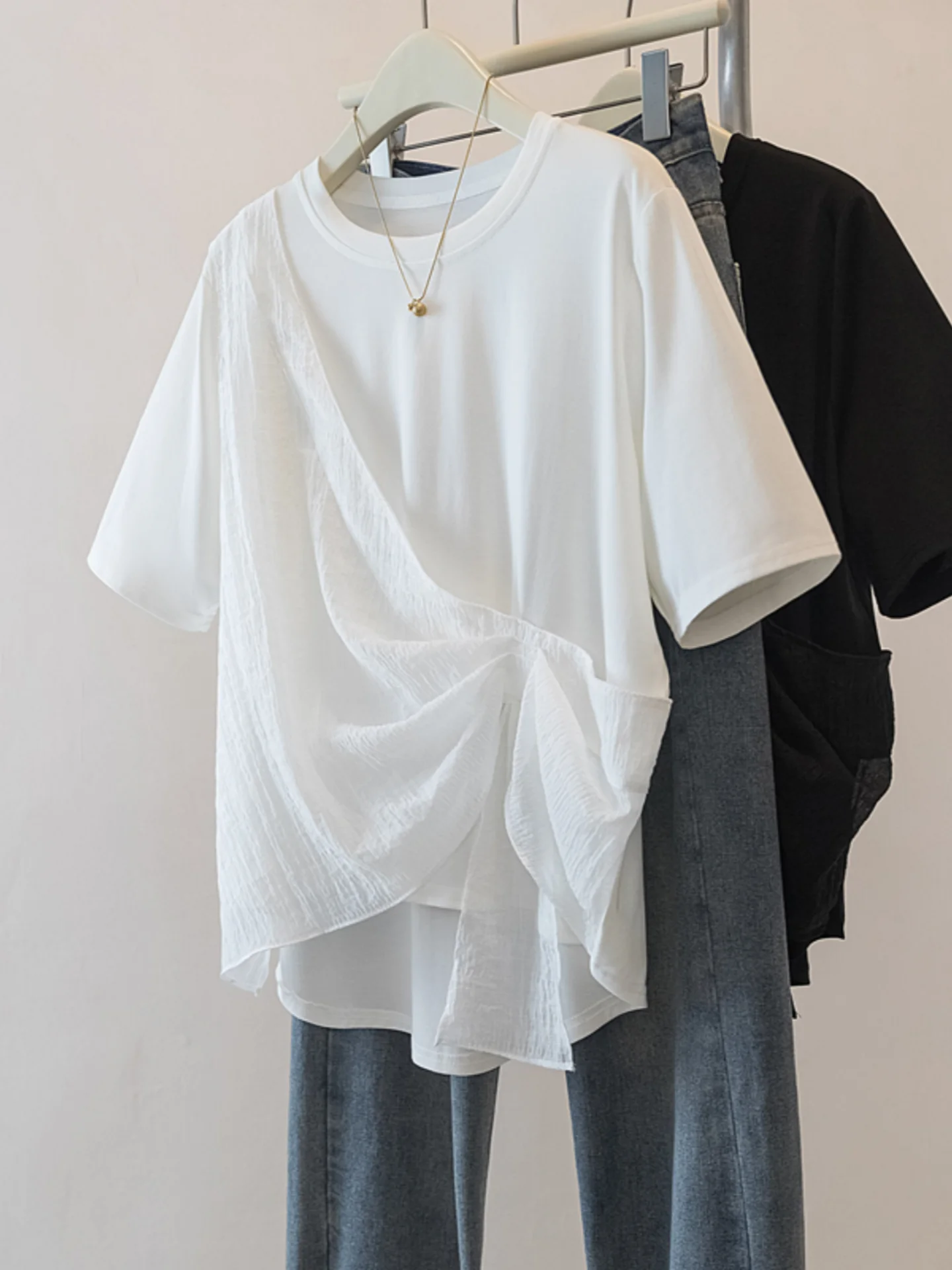 Summer Irregular Short Sleeve T-shirt Women's Base Shirt plus Size Flattering Design Sense Chiffon Splicing Top