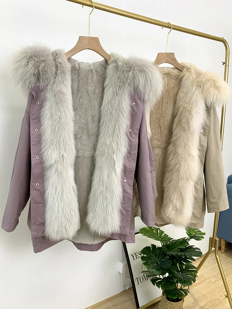 سترة شتوية مبطنة بفرو أرنب ريكس للنساء، معطف بومبر باركا مع غطاء رأس من فرو الثعلب والراكون الحقيقي، سميك ودافئ، ملابس خارجية للشارع