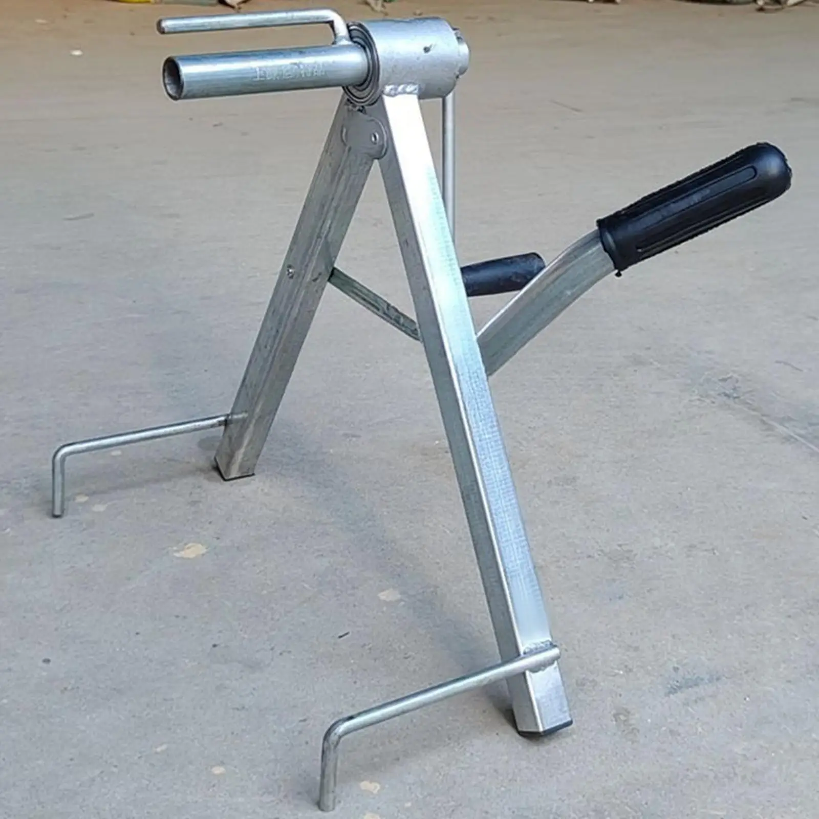 Water Hose Reel Compact Manual Hand Crank Winding Tool Hose Pipe Holder Hose Rack for Household Car Washing Plant Watering