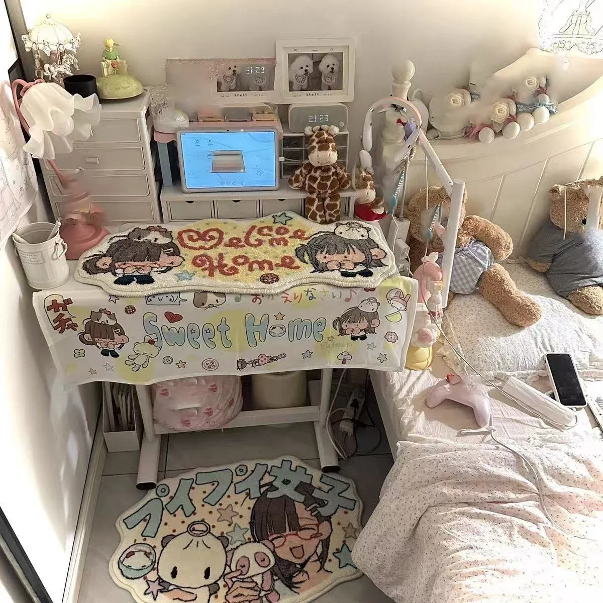 Cute Cartoon Carpet Girl Floor Mat Bedroom Plush Bedside Imitation Cashmere Foot Mat Foot Coffee Table Anti-Slip Room Decoration