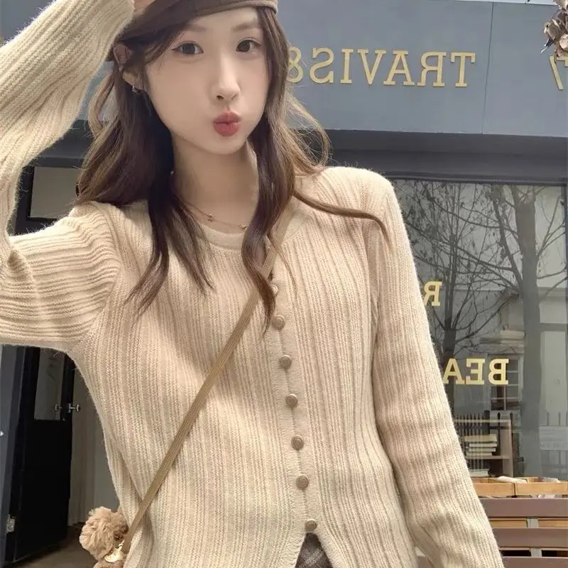 Women Autumn Korean Slim Solid Color O-neck Long Sleeve Bottoming Shirt Tops Tops Ladies Sweet All-match Knitting Cardigan Coat