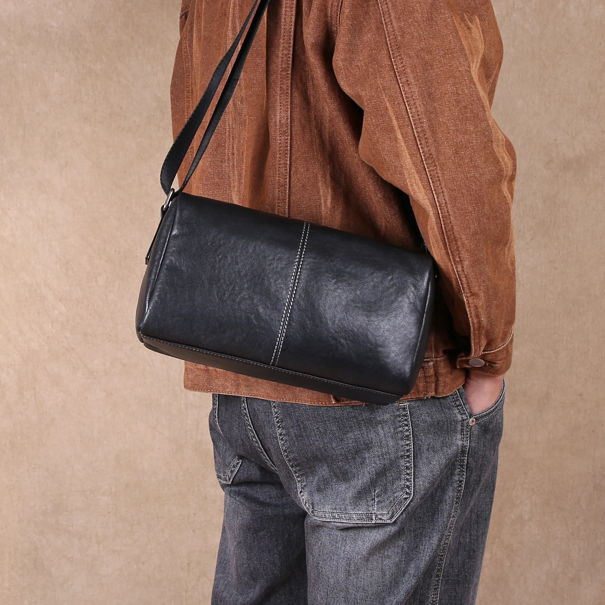 

Простая сумка-подушка из воловьей кожи, японская и корейская уличная модная сумка через плечо из натуральной кожи на одно плечо, косметичка