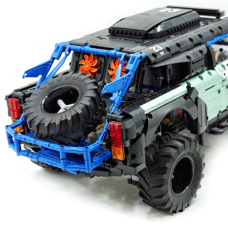 High-end PANLOS 673101 MOC Green Red Technical Off-road Vehicle Model Building Blocks Bricks Puzzle DIY Toy Christmas Gifts Kids