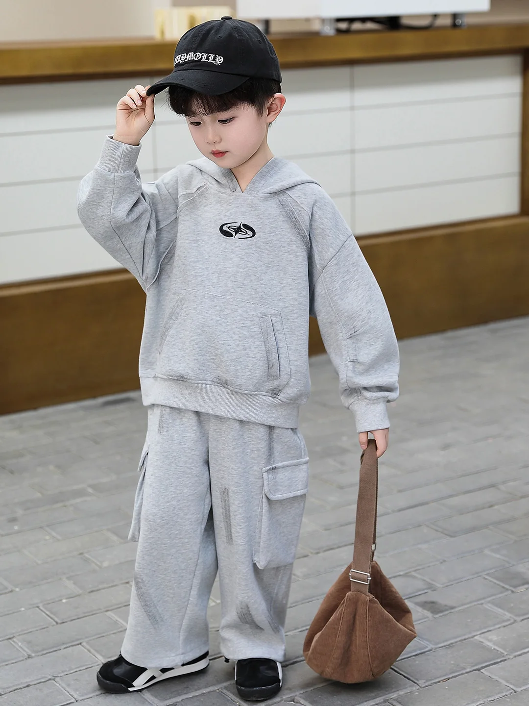 set-felpa-con-cappuccio-ricamata-per-ragazzi-completo-sportivo-casual-primaverile-e-autunnale-a-maniche-lunghe-abbigliamento-comodo-e-alla-moda-per-adolescenti