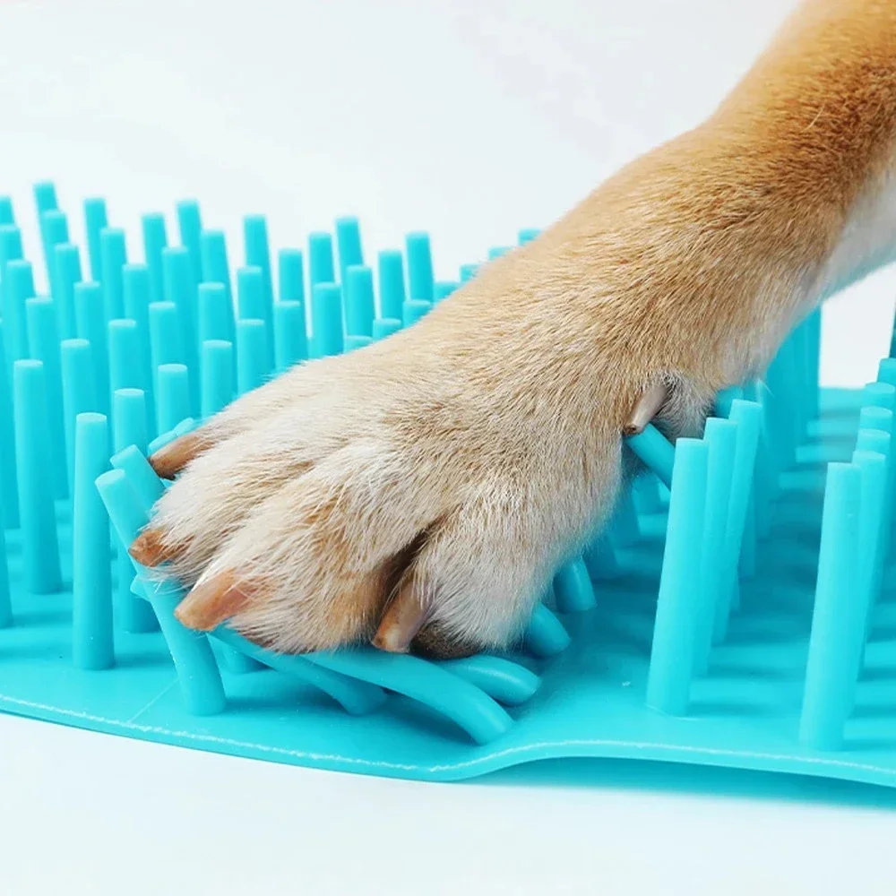 Pet Paw Cleaner spazzola per la pulizia dei piedi in Silicone morbido asciugamano portatile per cani da compagnia rondella per i piedi secchio per