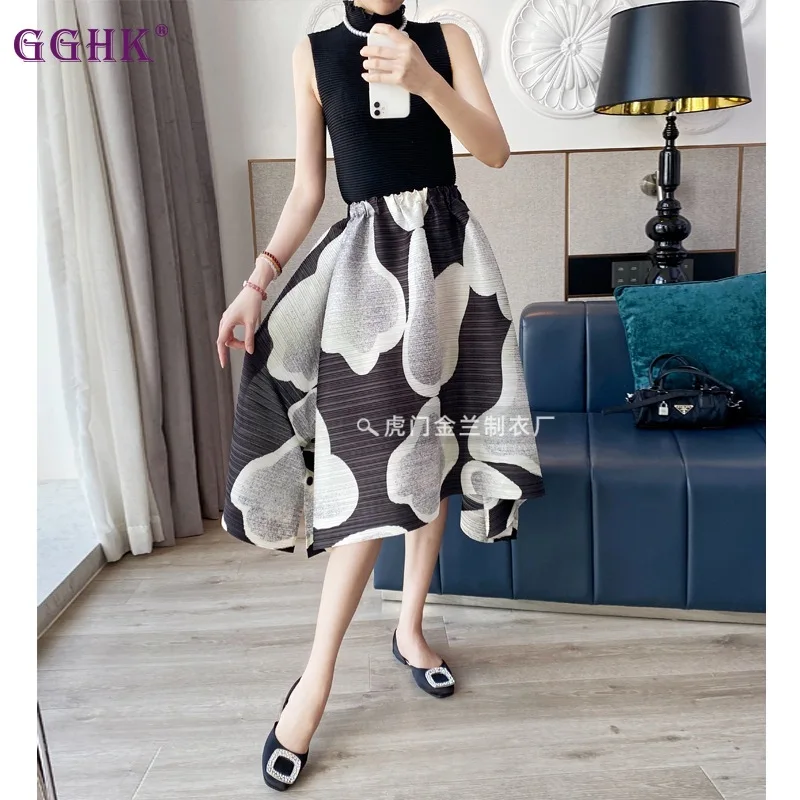 GGHK Pleated Printed Women Semi Skirt 2024 Summer New Fashion Casual Irregular Design Elegant Semi Skirt Loose Plus Size Female