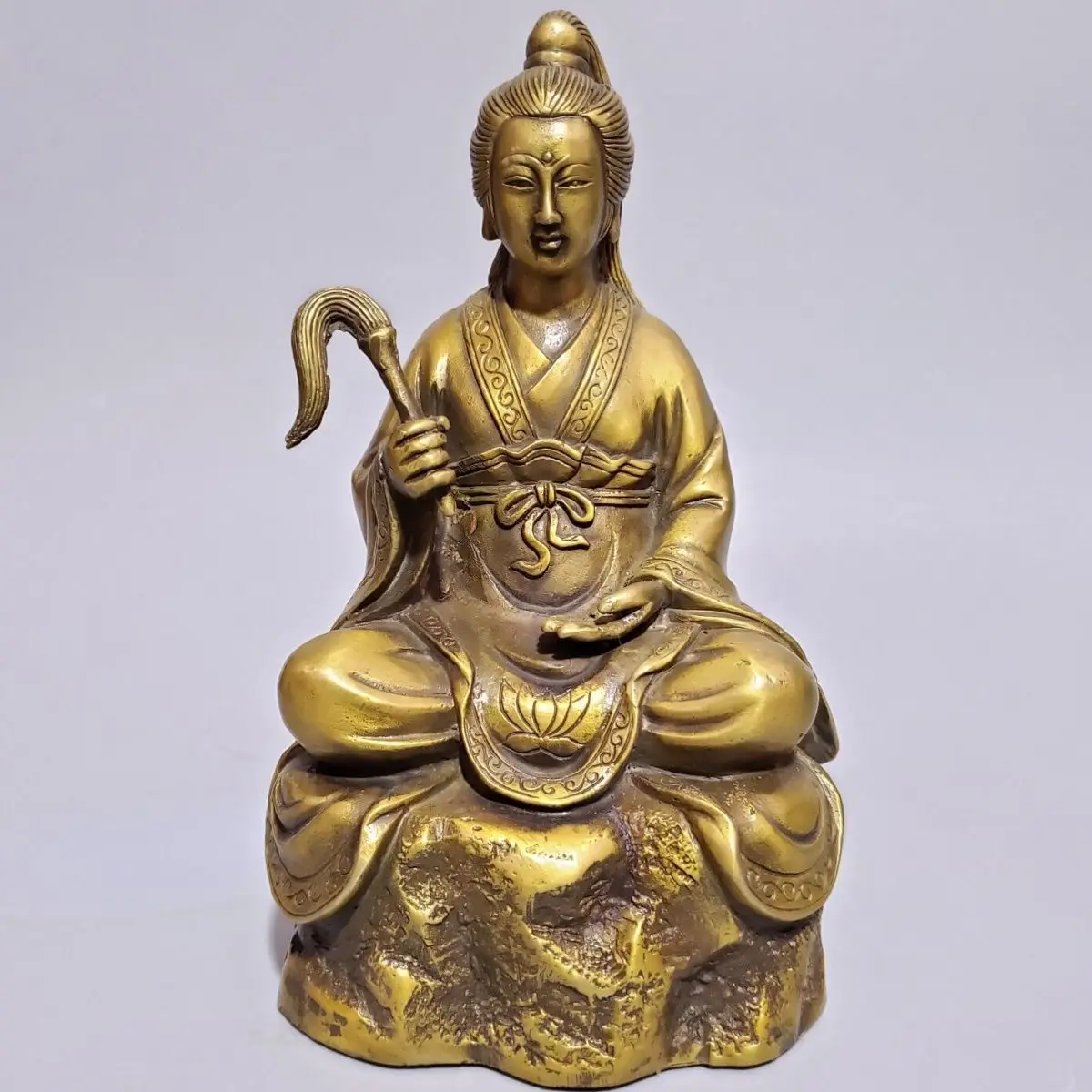 

Медная статуэтка Будды Гуаньинь с волочащимся хвостом, украшение для офиса и дома, подарок, декор для стола