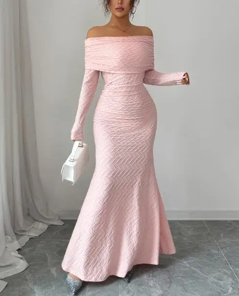 

Ladies' French elegant one shoulder long sleeved solid color dress for autumn and winter 2025 new women's clothing