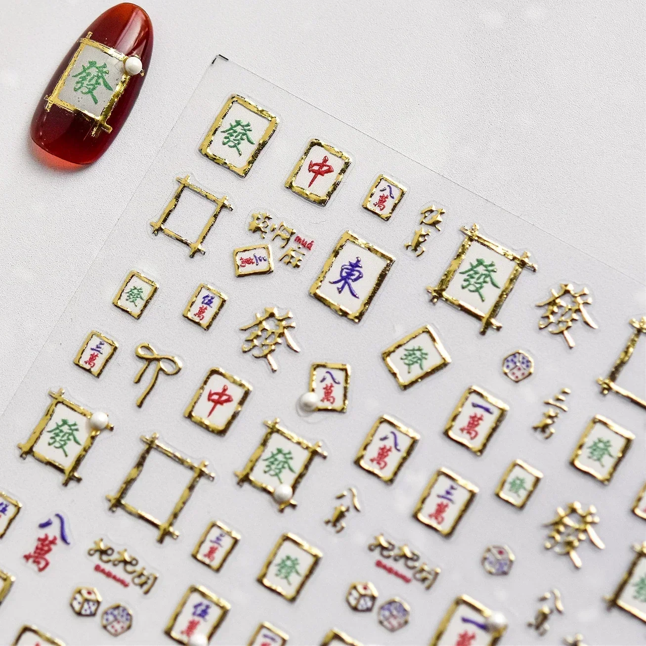 Mahjong Nail Art Stickers Hot Stamping Pearl Get Rich Winning Card Bowknot Samoprzylepna ramka na zdjęcia z postaciami Naklejki do manicure