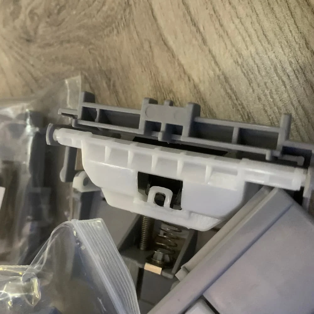 

RM2-5745-000 F2A68-67913 для HP M402 M403 M426 M427 M501 M506 M507 M527 M528 M304 M305 M329 M40 M428 Разделительный ролик