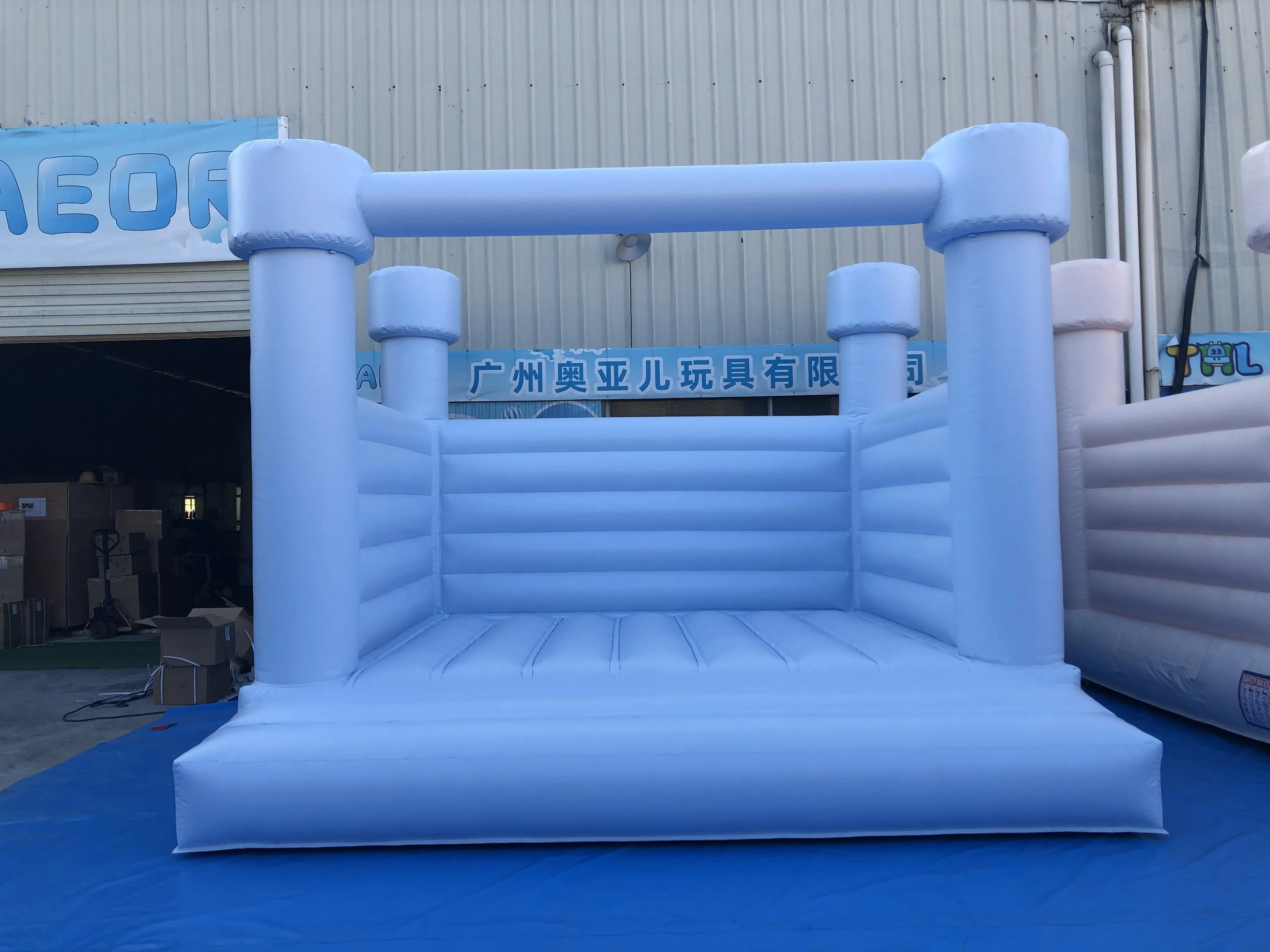 

Прочный белый надувной батут-горка с сертификатом CE, 3-летняя гарантия, экологичный, для использования в помещении и на улице, для карнавалов